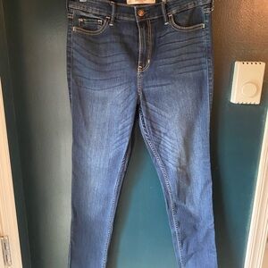 Hollister High Rise Super Skinny Jeans
